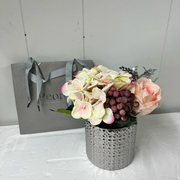 Real Touch Rose & Hydrangeas in Textured Pot w/ Gift Bag by Peony, Pink - Picture 5 of 6